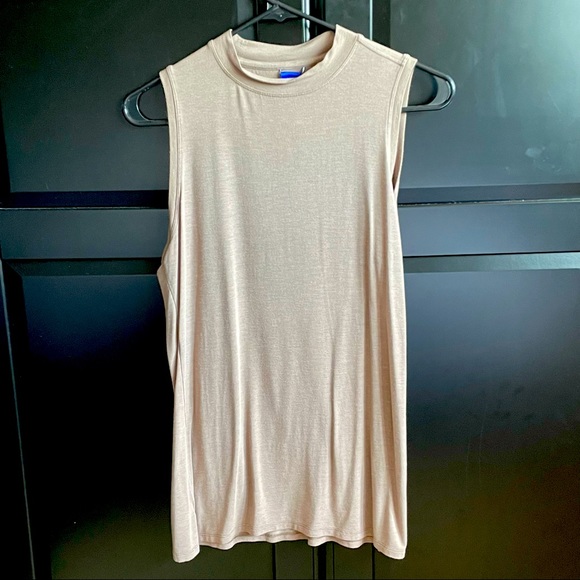 Kit and Ace Sleeveless Turtleneck (M) Tan - Picture 1 of 8